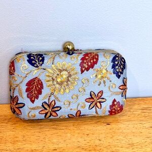 NWOT Embroidered Sequin Floral Clutch with Detachable Chain